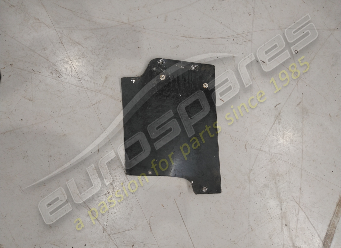 USATO Ferrari SCUDO RHD. NUMERO PARTE 40181505 (1)
