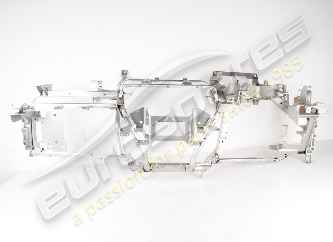 Ferrari TRAVERSA CRUSCOTTO USATO. NUMERO PARTE 741759 (1)