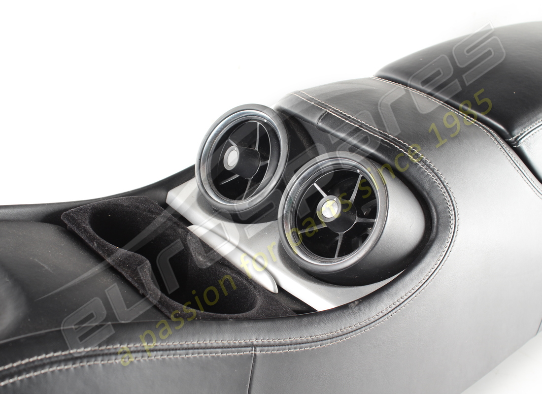 struttura unità console centrale ferrari usata. numero parte 83577712 (3)