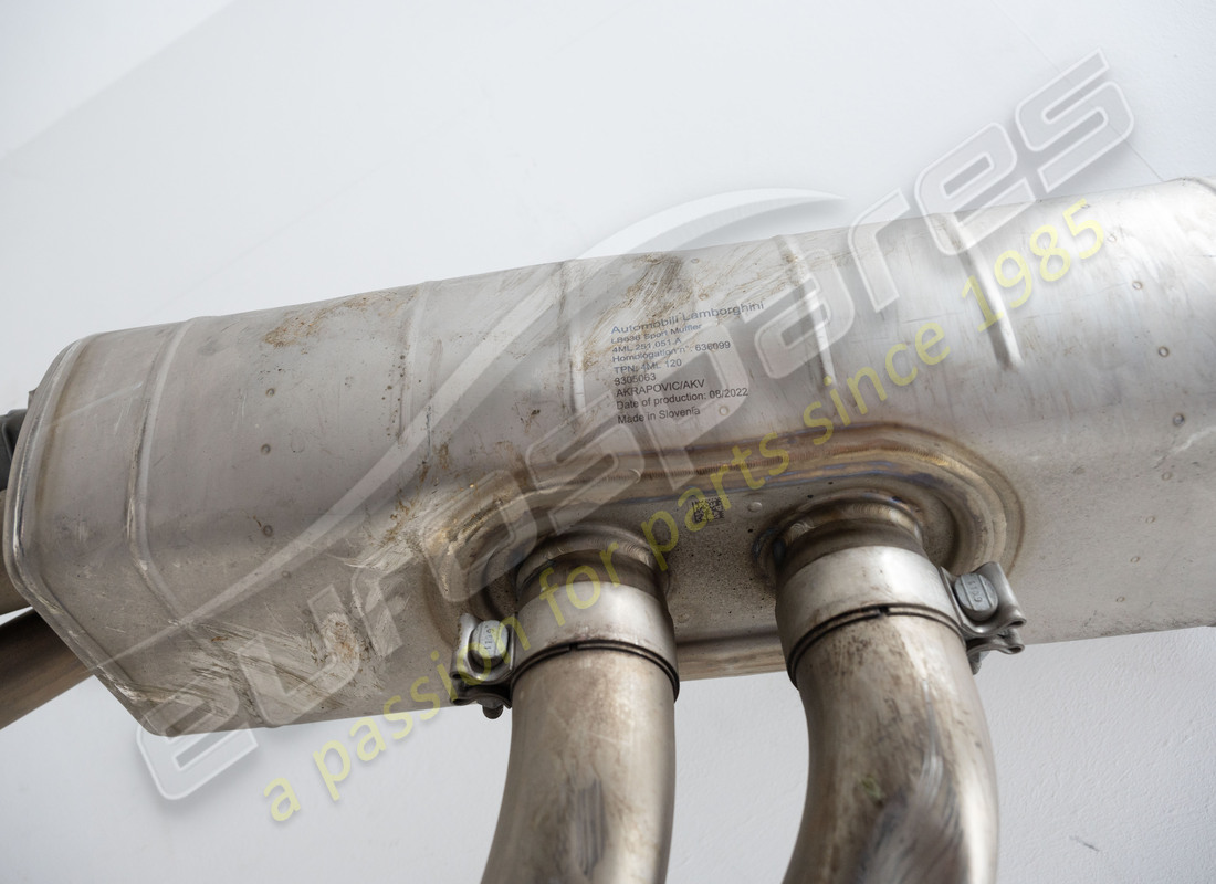 scarico sportivo akrapovic usato lamborghini urus. numero parte 4ml251051a (3)