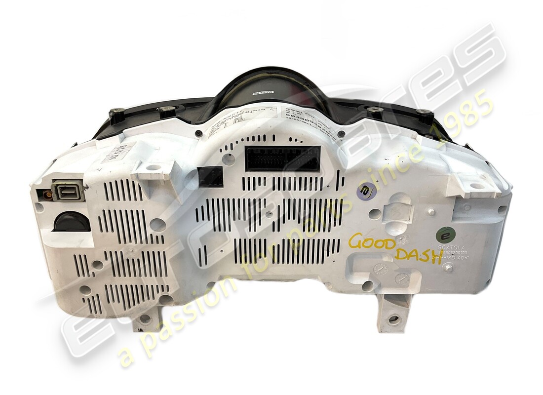 chiesura per strumenti in carbonio ferrari usata. numero parte 273656 (3)