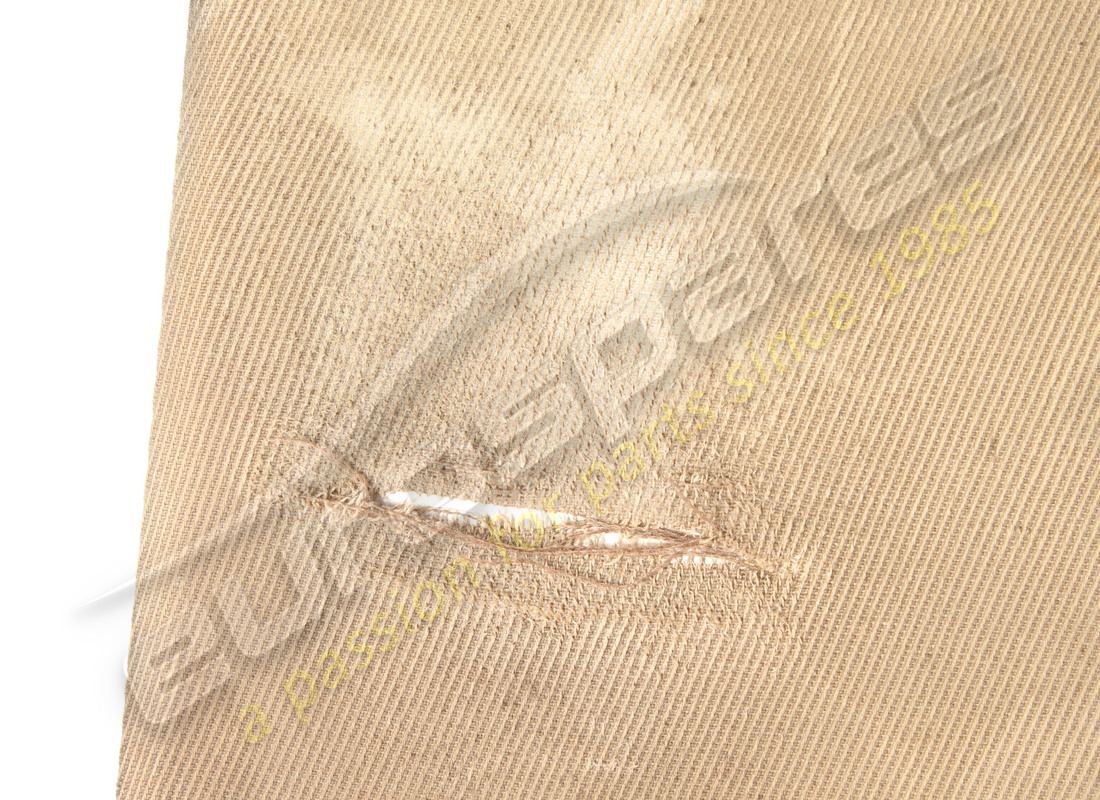 modanatura dx usata ferrari gtb. numero parte 60997500 (2)