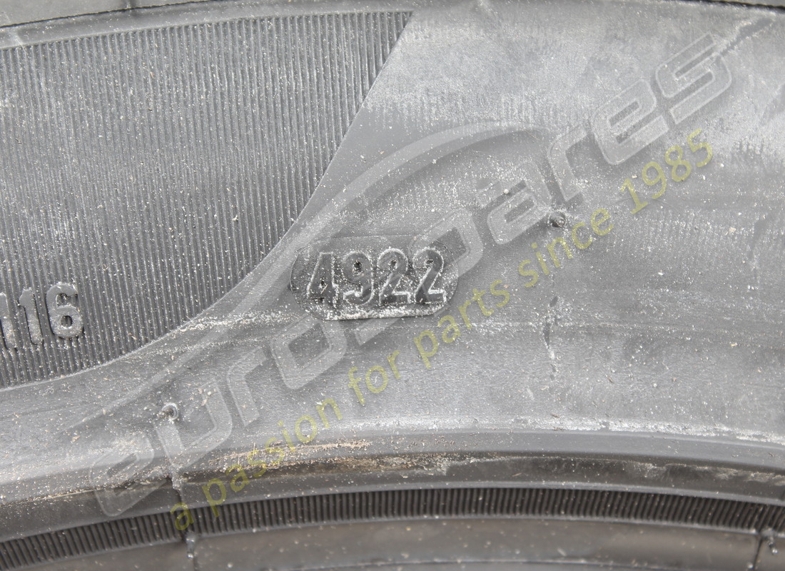 nuovo maserati pneumatico pirelli p zero xl mgt, 295/40 r20 (110y). numero parte 670034882 (7)