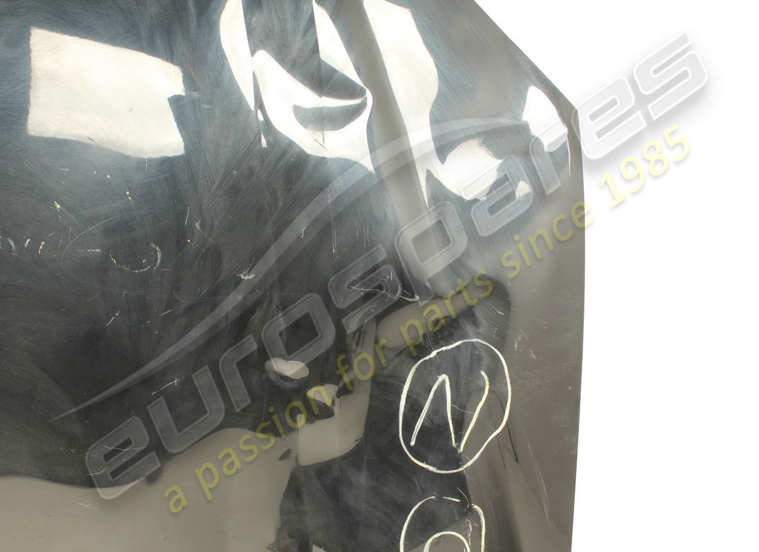 cofano lamborghini danneggiato. numero parte 4ml823029 (2)