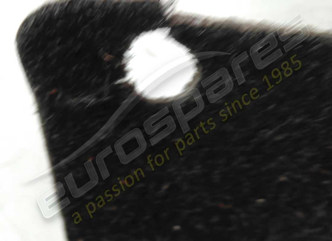 protezione passaruota anteriore sinistra danneggiata maserati. numero parte 670102659 (3)