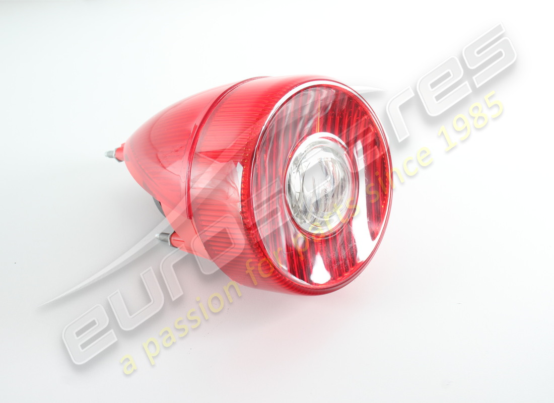 nuovo ferrari luce di stop posizione destra. numero parte 193182 (1)