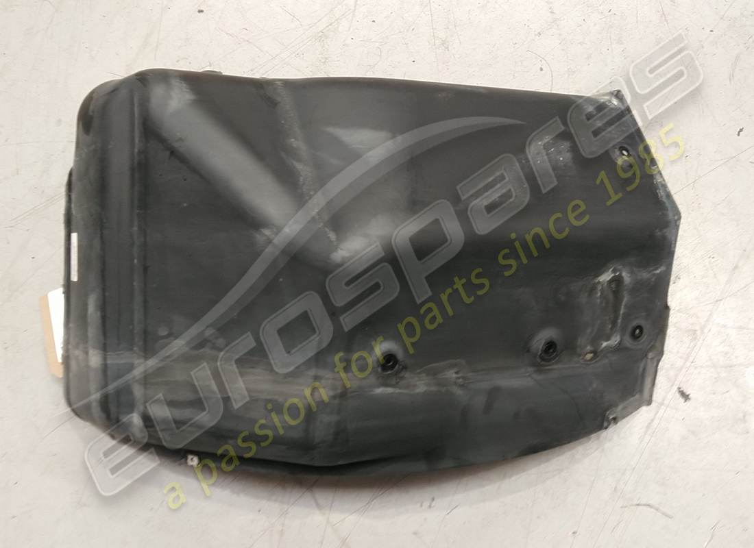 guscio della timoneria lamborghini danneggiato. numero parte 400821191a (1)