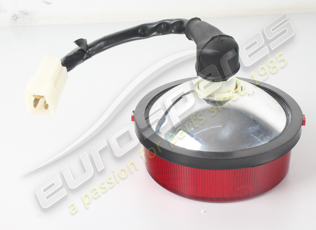 NUOVA FERRARI FANALE POSTERIORE CON RIFLETTORE OE. NUMERO PARTE 20082301 (4) nuova ferrari fanale posteriore con riflettore oe. numero parte 20082301 (4)