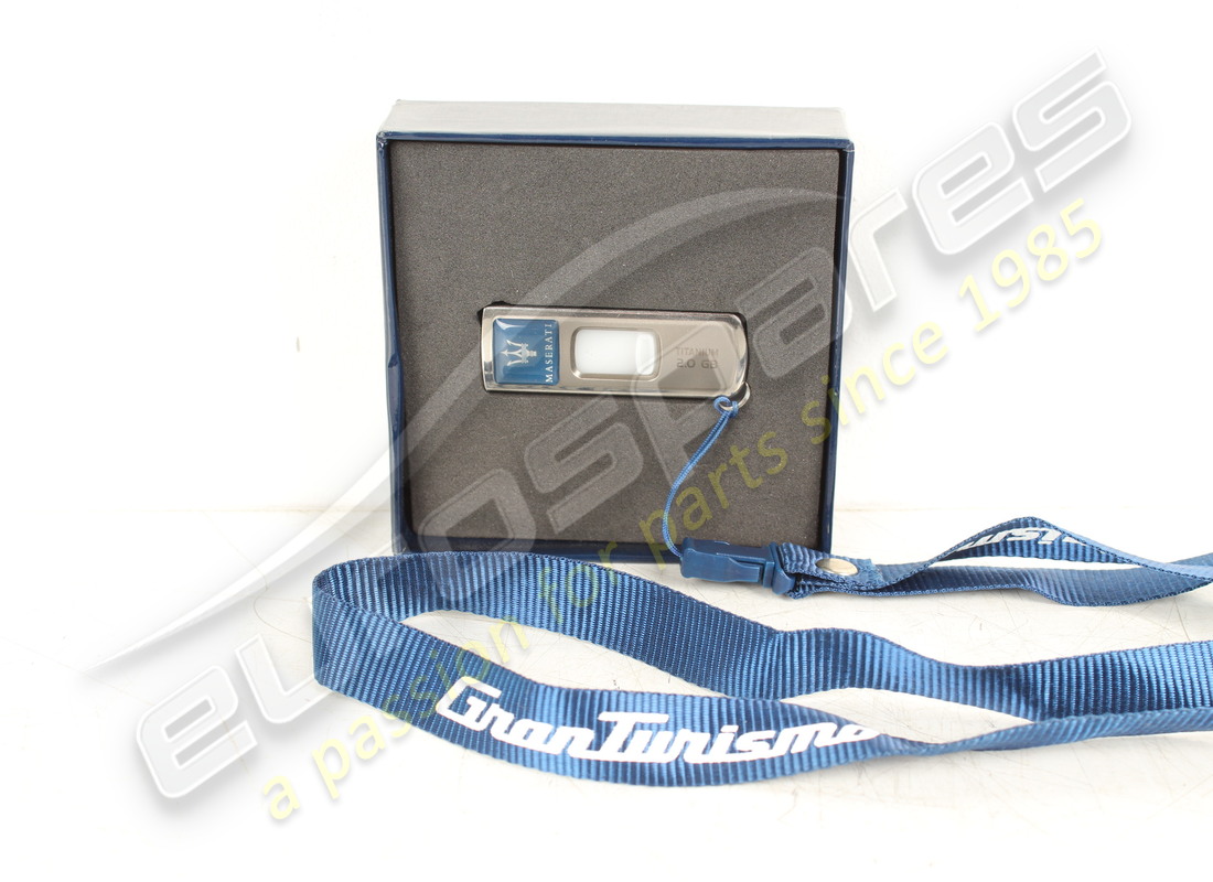 nuova maserati chiave usb gran turismo 4.2. numero parte 920001811 (3)