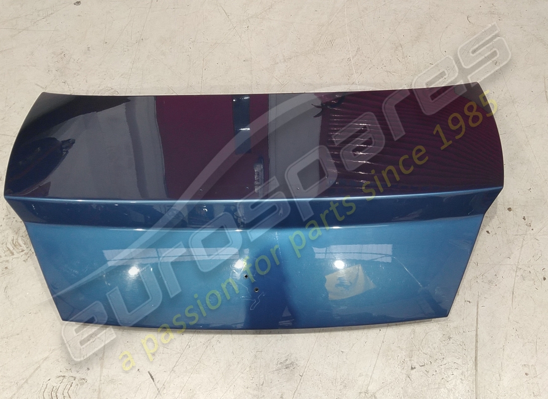 COPERCHIO BAULE Ferrari USATO COMPLETO. NUMERO PARTE 63856700 (1)