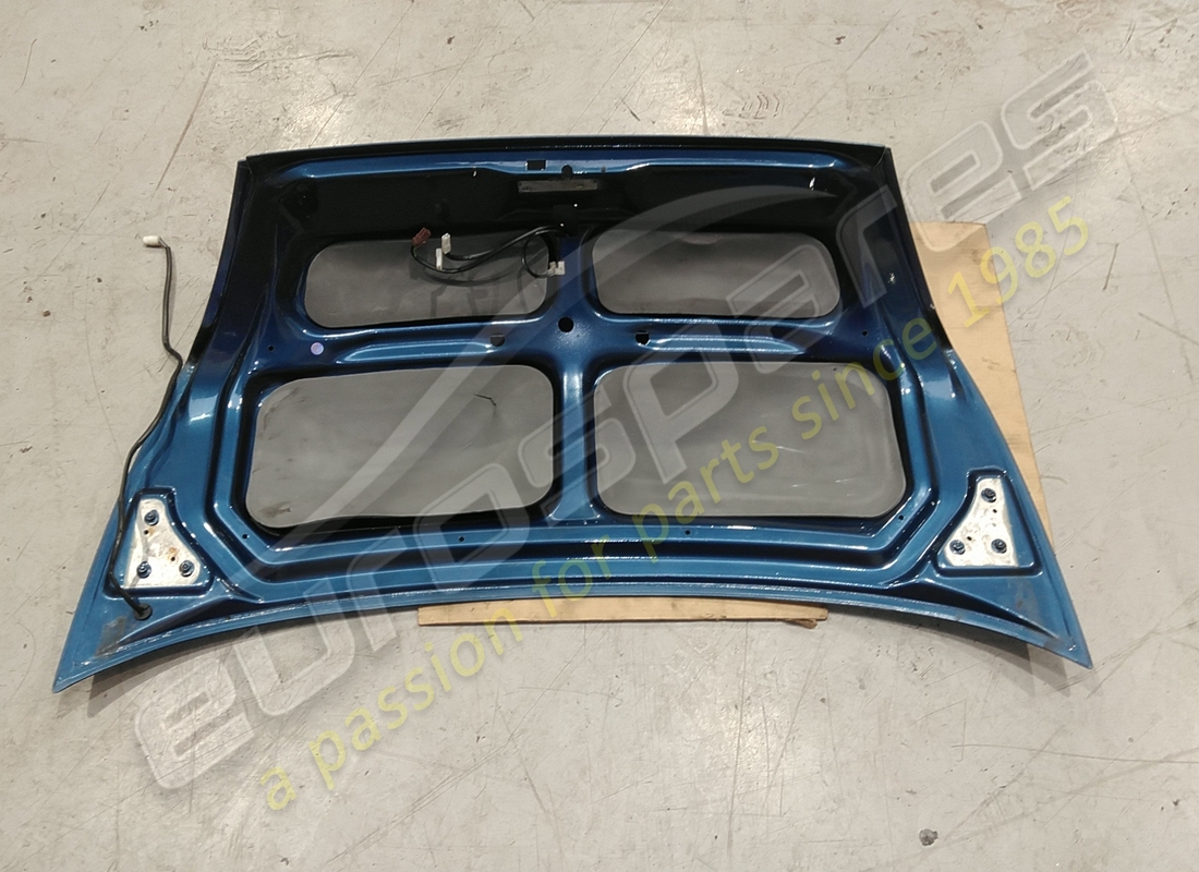 coperchio baule ferrari usato completo. numero parte 63856700 (2)