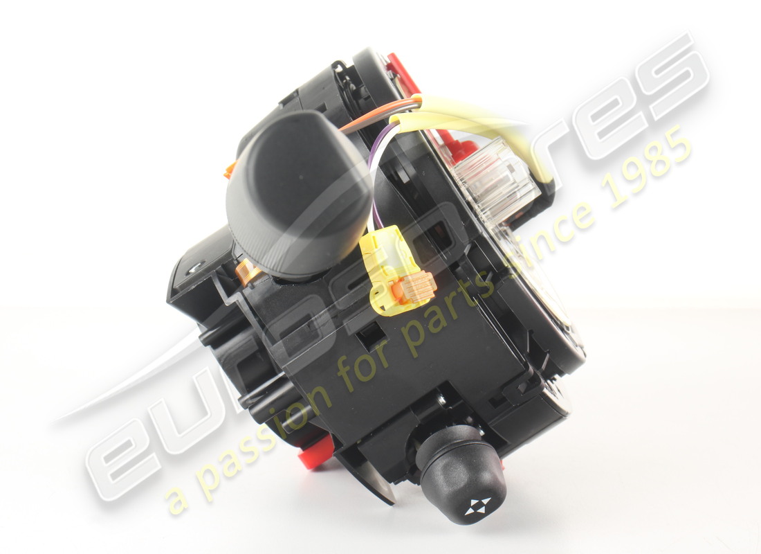 nuovo maserati comando sterzo. codice articolo 670228196 (2)