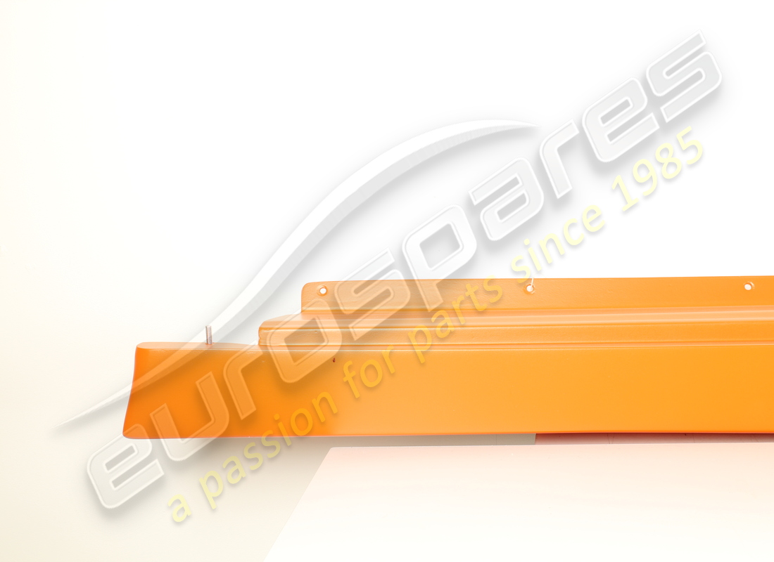 NUOVO EUROSPARES RIVESTIMENTO SOTTOPORTA SX. NUMERO PARTE 67361110 (2) nuovo eurospares rivestimento sottoporta sx. numero parte 67361110 (2)