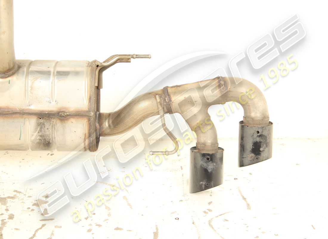 tubo di scarico posteriore usato maserati. numero parte 670177008 (4)