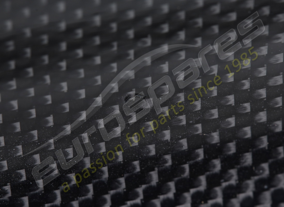 paraurti anteriore ferrari usato. numero parte 87187110 (5)