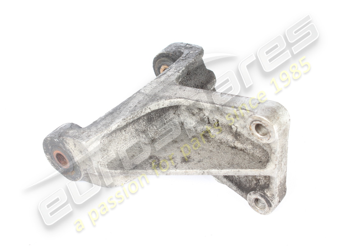 SUPPORTO ALTERNATORE USATO Ferrari . NUMERO PARTE 124655 (1)