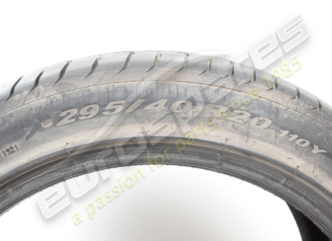 nuovo maserati pneumatico pirelli p zero xl mgt, 295/40 r20 (110y). numero parte 670034882 (2)