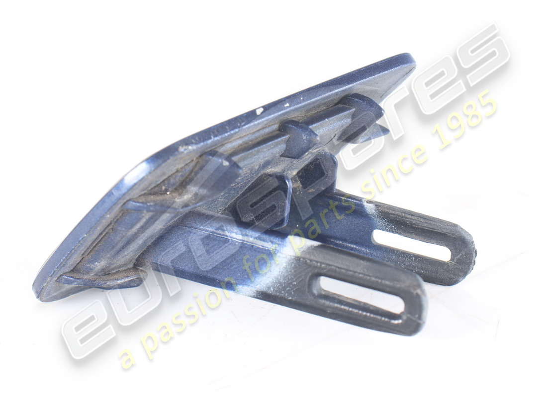 coperchio rondella destro usato ferrari. numero parte 87406810 (2)