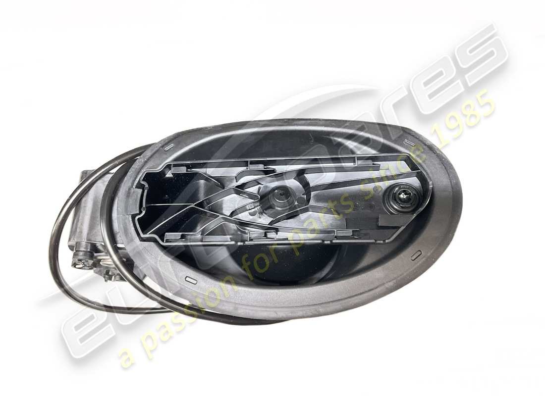 nuova maserati piastra di montaggio per riempimento carburante completa. numero parte 670102399 (1)