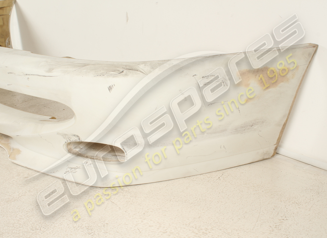 nuovo (altro) ferrari paraurti anteriore. numero parte 65047110 (3)