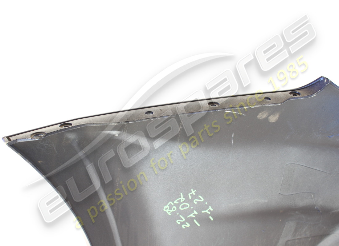 paraurti posteriore maserati usato. sport my18. numero parte 980145729 (8)