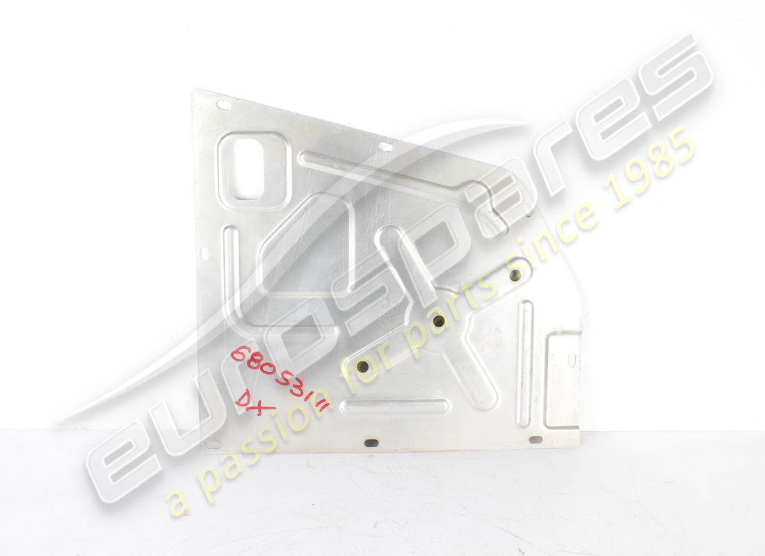 nuova ferrari pavimentazione laterale dx. numero parte 68053111 (1)