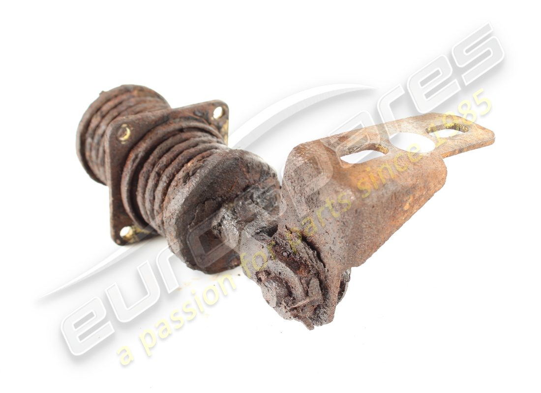 supporto di scarico ferrari usato. numero parte 106052 (6)