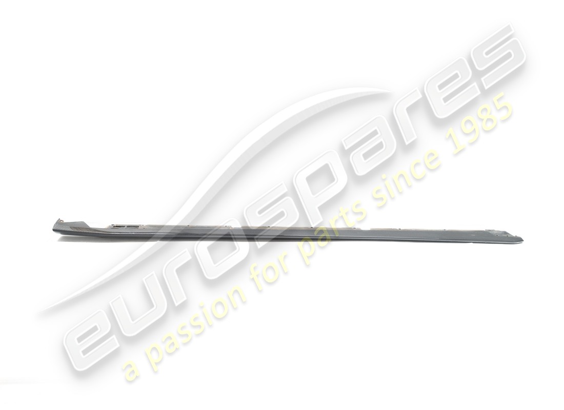 PANNELLI DI SOGLIA ALLARGATI USATI Lamborghini . NUMERO PARTE 470853760A (1)