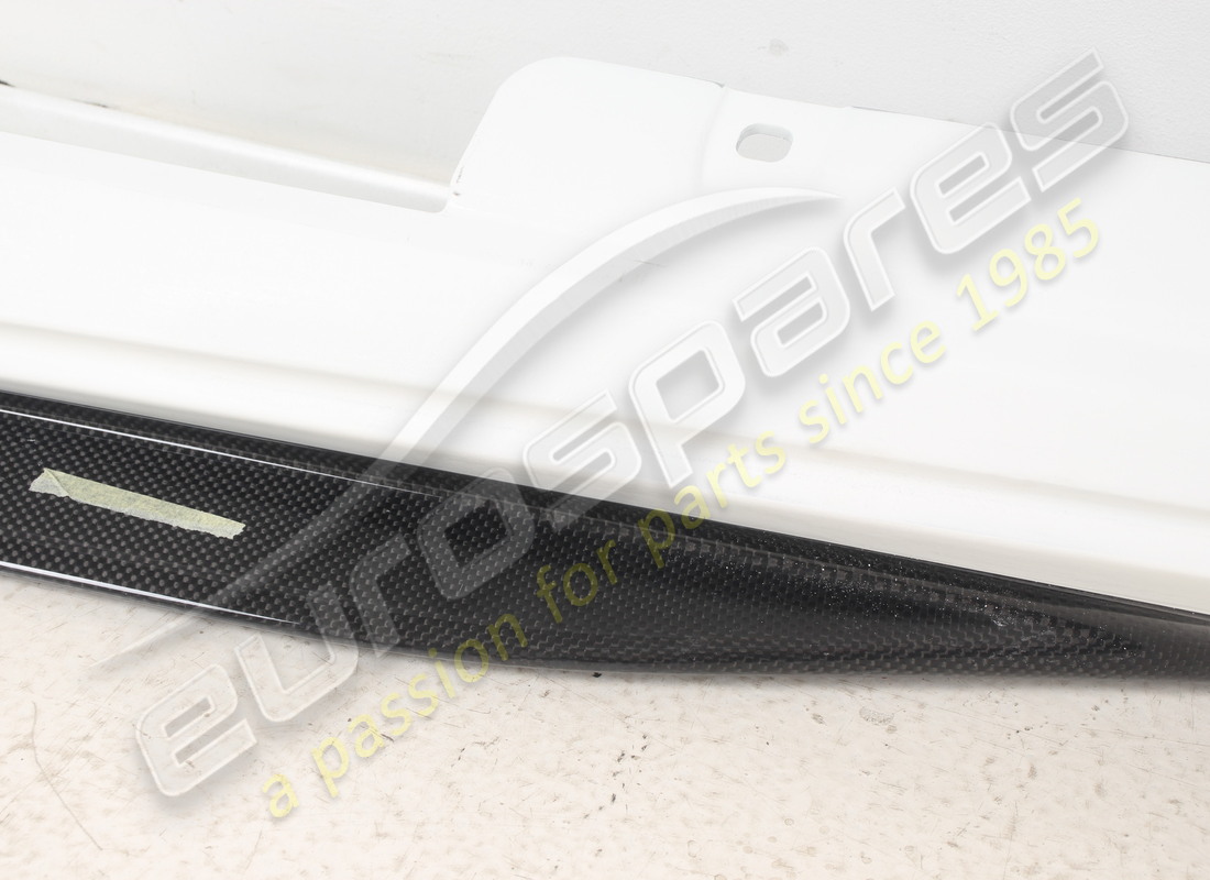 nuovo (altro) ferrari rivestimento sottoporta sx completo. numero parte 985881796 (2)