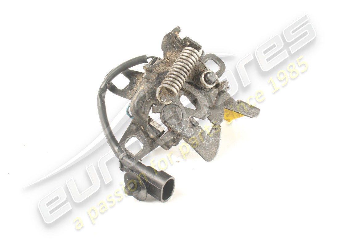 serratura cofano motore usata maserati.. numero parte 670003116 (2)
