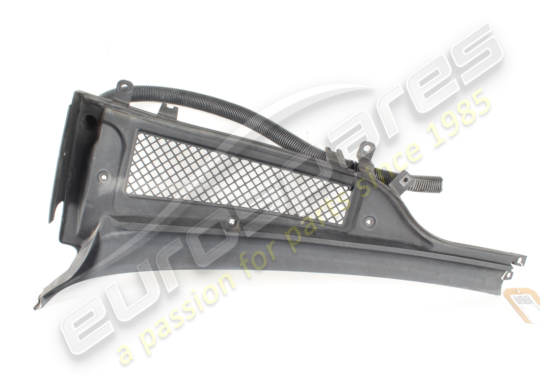 vassoio sottoparabrezza sx usato ferrari completo rhd numero parte 83943400 (1)