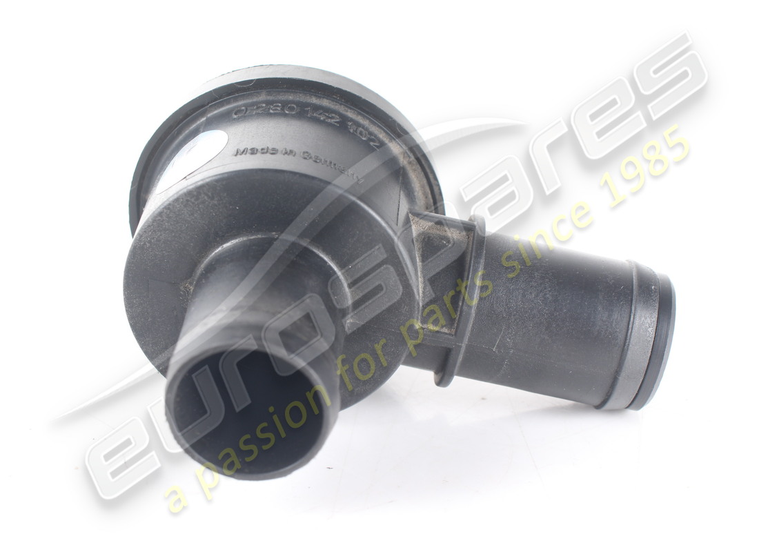 VALVOLA DI BYPASS USATA MASERATI SU TURBOCOMPRESSORE. NUMERO PARTE 571365700 (2) valvola di bypass usata maserati su turbocompressore. numero parte 571365700 (2)