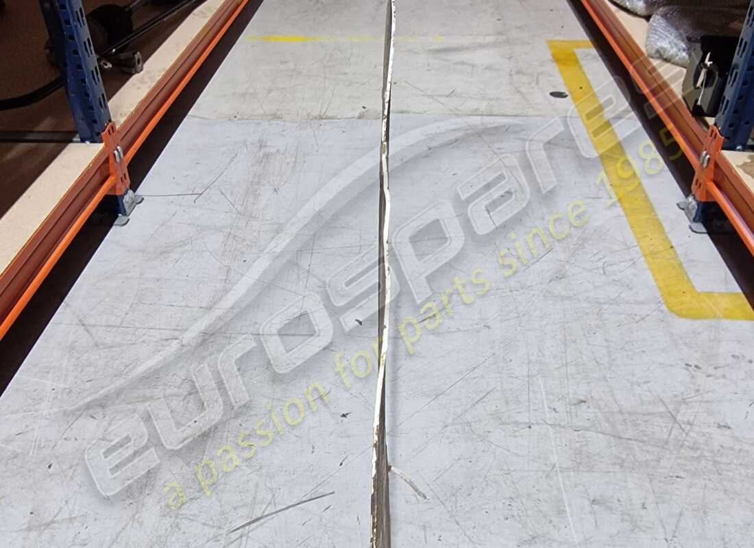 utilizzata riduzione trascinamento lamborghini. numero parte 400825216 (3)