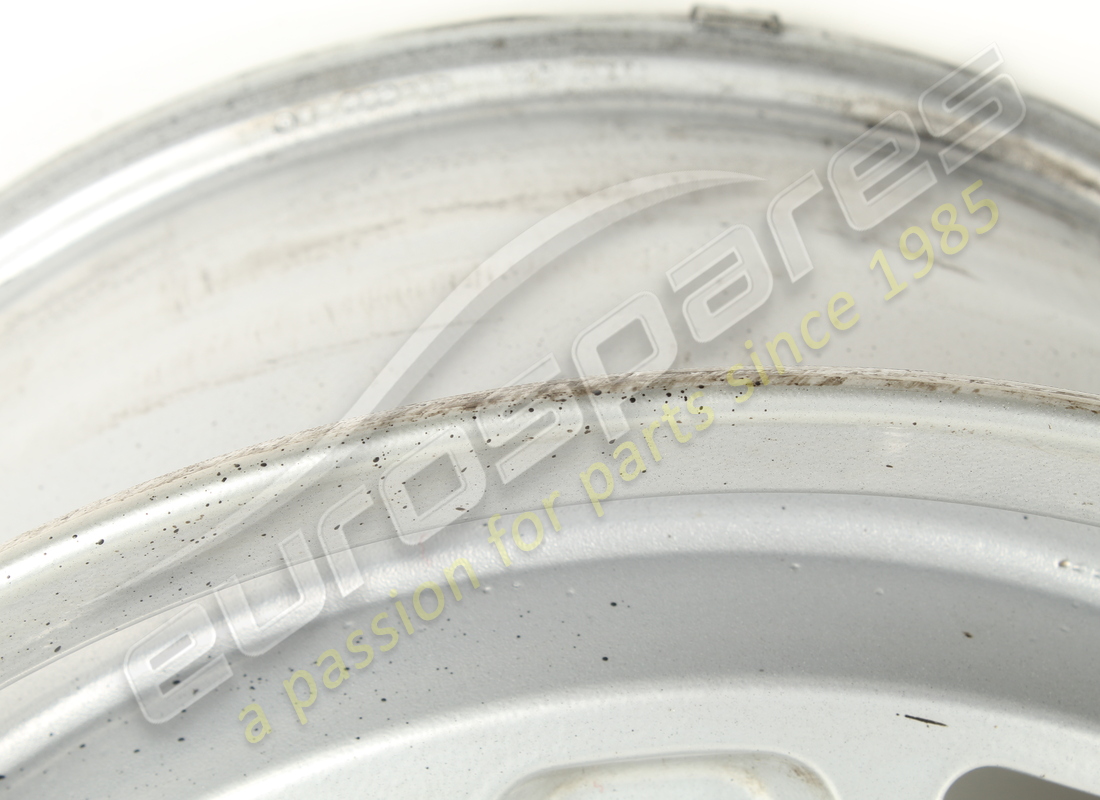 usato ferrari ruota anteriore 3.2 mqv. numero parte 127465 (3)