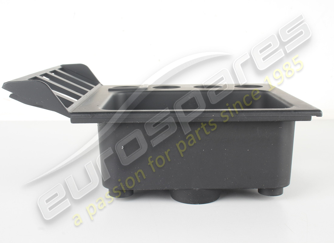 nuova (altra) targa ferrari. numero parte 65366800 (3)