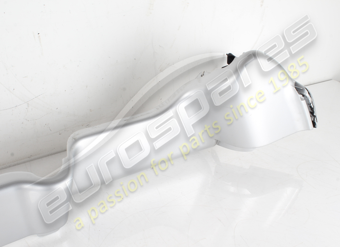 copertura barra roll-bar anteriore usata ferrari. numero parte 66461800 (3)