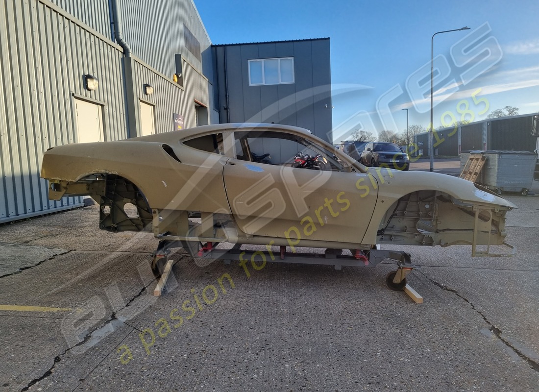 nuova scocca scuderia ferrari. numero parte 80557000 (4)