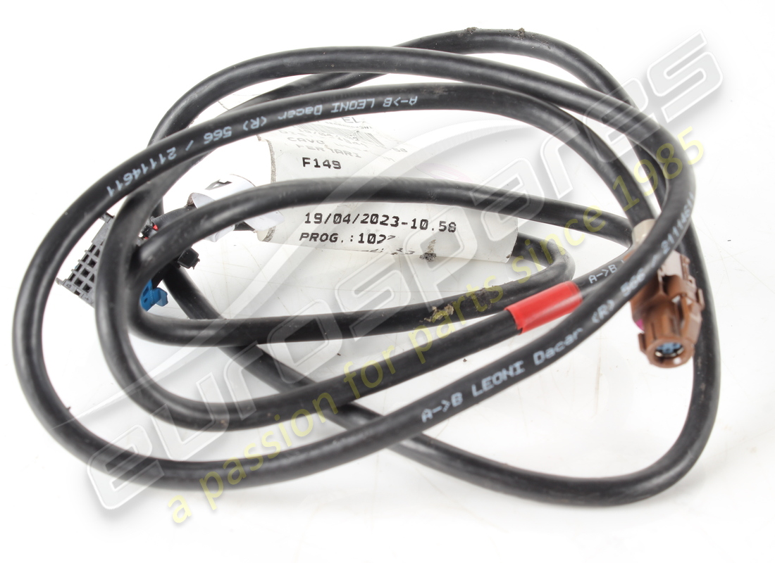 CAVO PRESA USB-NDM Ferrari USATO. NUMERO PARTE 311948 (1)