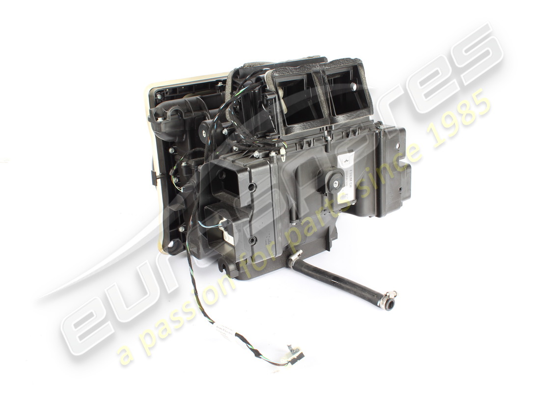 EVAPORATORE COMPLETO Ferrari USATO. NUMERO PARTE 88846300 (1)