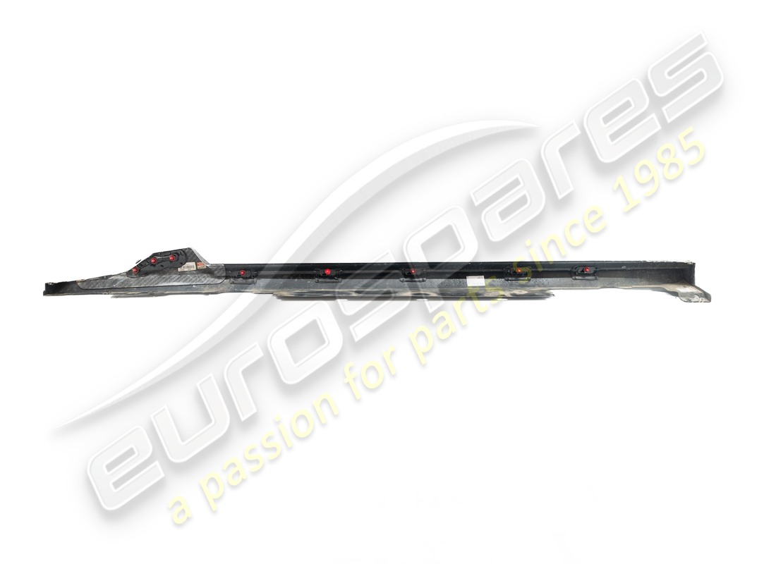 usato ferrari pannello di rivestimento soglia dx completo. numero parte 901726 (3)
