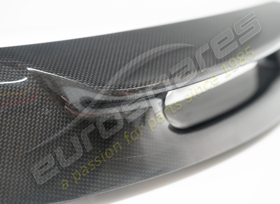 rivestimento fiancata posteriore destro completo usato ferrari. numero parte 901771 (4)