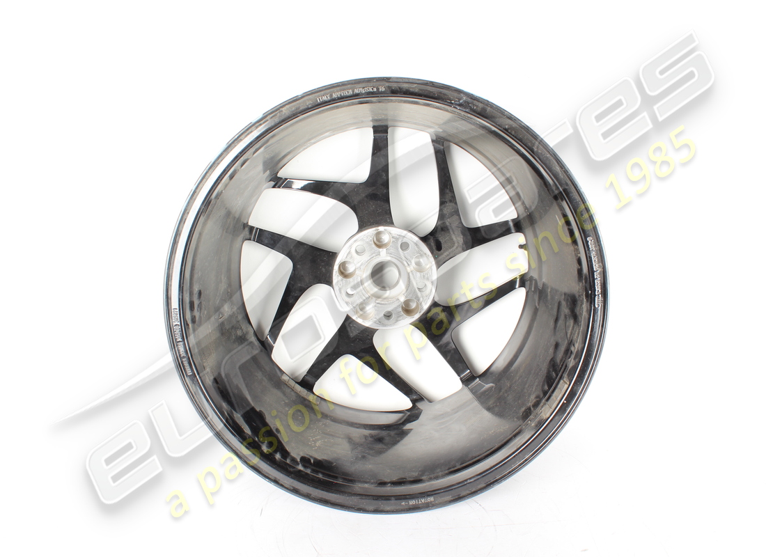 ruota posteriore sx usata ferrari. numero parte 323851 (3)