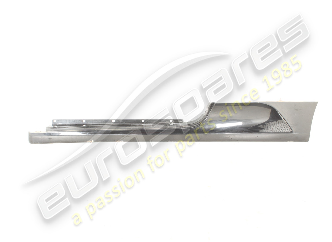 RIVESTIMENTO SOTTOPORTA SX Ferrari DANNEGGIATO. NUMERO PARTE 68021110 (1)