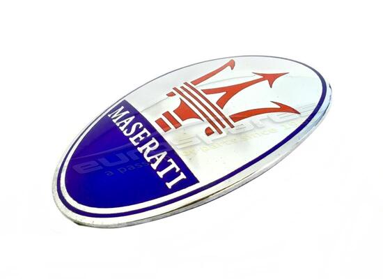 usato maserati distintivo scudo ovale sul parafango anteriore numero di parte 67956100