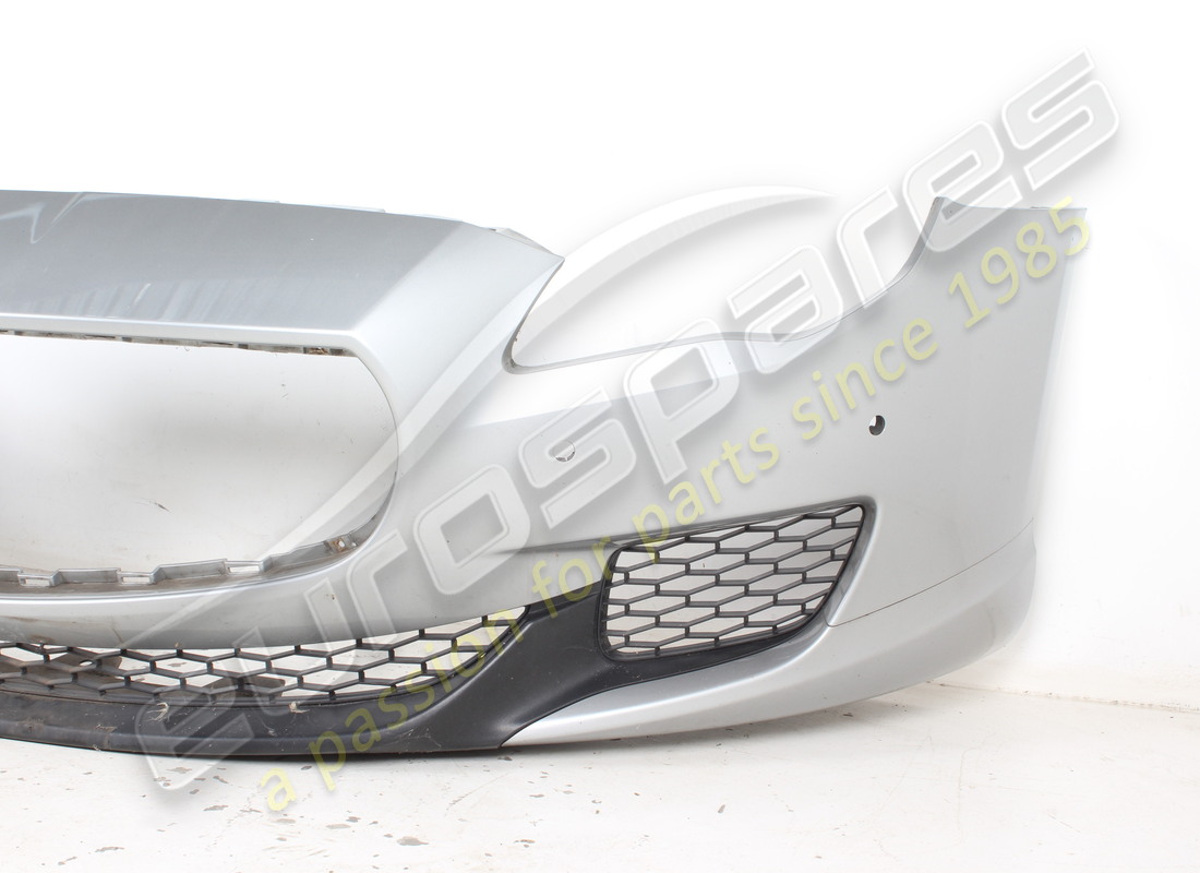paraurti anteriore maserati usato. numero parte 673000020 (3)