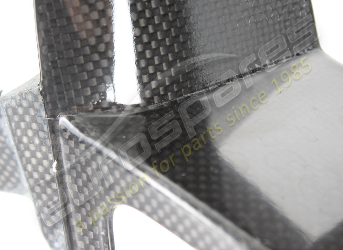 oem presa aria inferiore posteriore dx in carbonio ricondizionata. numero parte 83600100 (2)