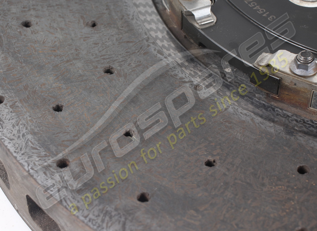 FERRARI DISCO FRENO ANTERIORE USATO. NUMERO PARTE 315457 (2) ferrari disco freno anteriore usato. numero parte 315457 (2)