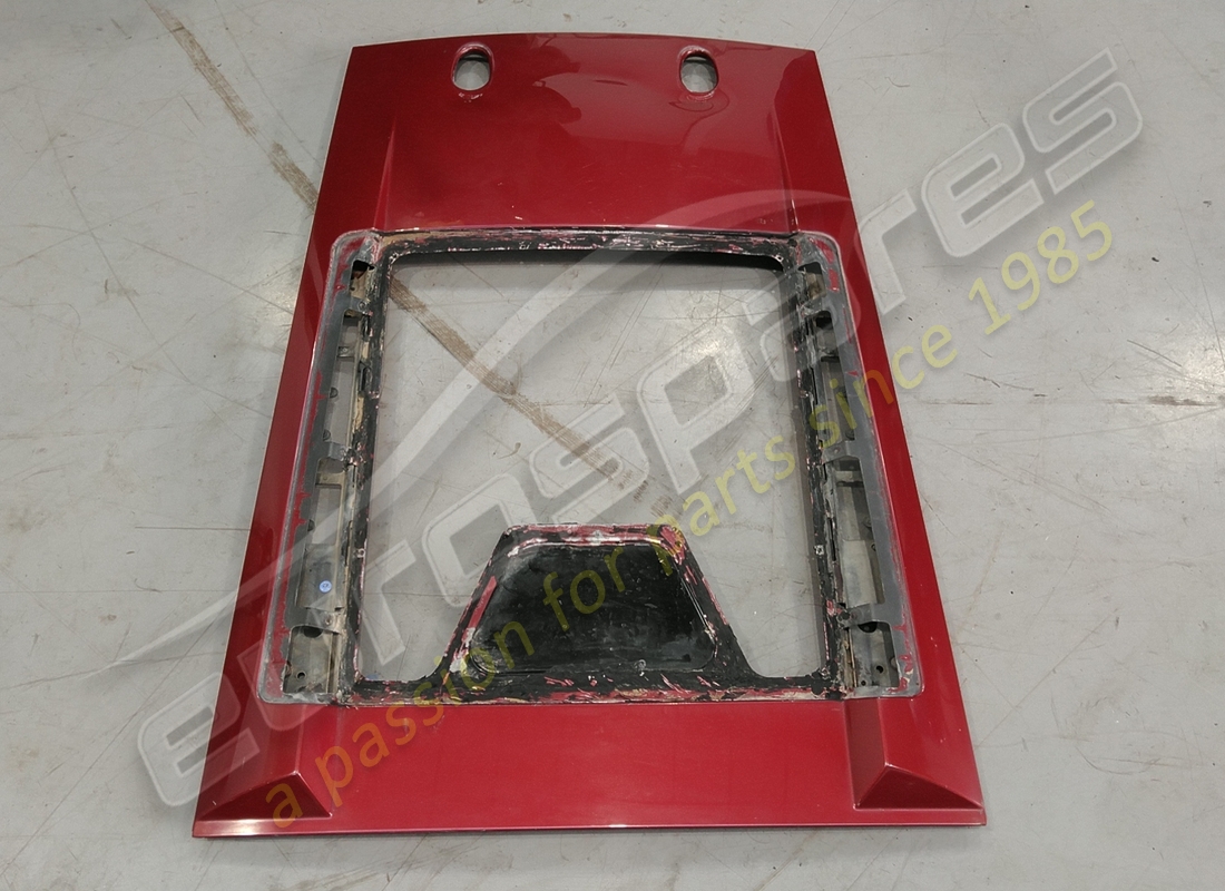 danneggiato lamborghini codice parte coperchio baule 408827023