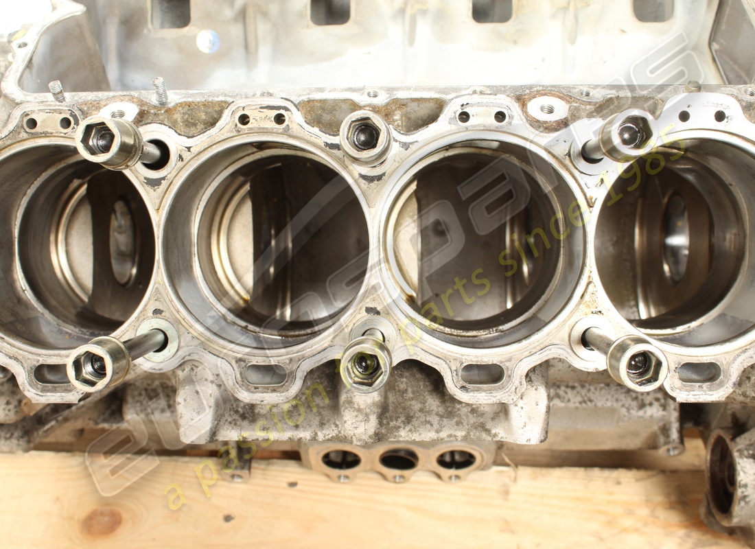 carter motore / manovella inferiore usato maserati. assemblaggio. numero parte 216261 (5)