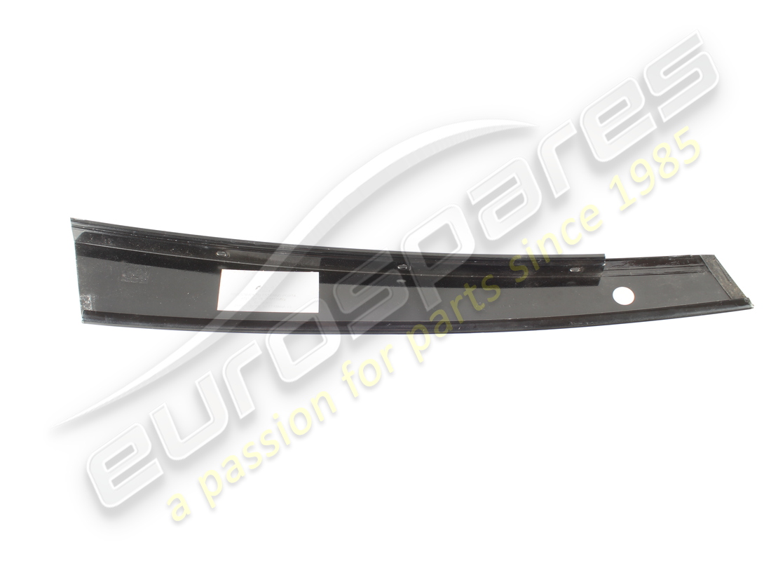 USED MASERATI RH FRONT DOOR OUTER TRIM. PART NUMBER 67066300 (3) used maserati rh front door outer trim. part number 67066300 (3)